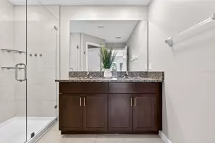 4620 Willet Cooper Ct, Tampa, FL 33619 - Photo 35