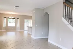 7833 Tuscany Woods Dr, Tampa, FL 33647 - Photo 5