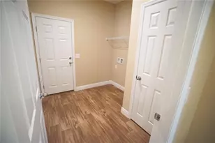 3525 W Ballast Point Blvd, Tampa, FL 33611 - Photo 13