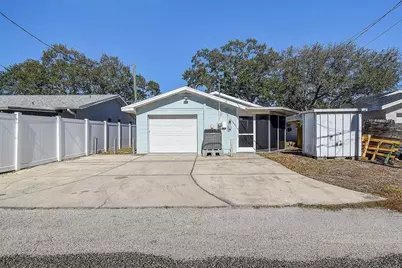 130 42nd Avenue N, Saint Petersburg, FL 33703 - Photo 31