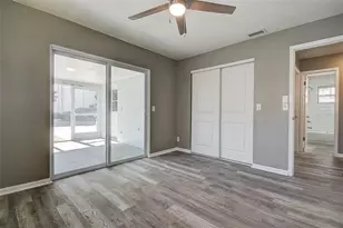 130 42nd Ave N, Saint Petersburg, FL 33703 - Photo 19