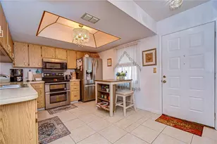 38351 Ironwood Pl, Zephyrhills, FL 33542 - Photo 3