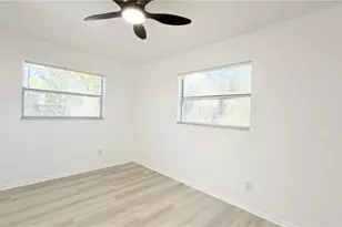 2008 E Genesee St, Tampa, FL 33610 - Photo 9