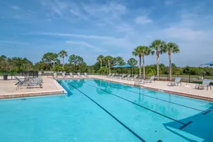 5446 Suncatcher Dr, Wesley Chapel, FL 33545 - Photo 35