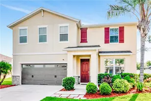 5446 Suncatcher Dr, Wesley Chapel, FL 33545 - Photo 1