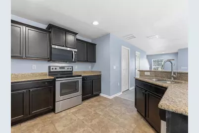 27540 Desert Willow, Wesley Chapel, FL 33544 - Photo 13