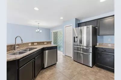 27540 Desert Willow, Wesley Chapel, FL 33544 - Photo 11