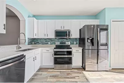 16302 Swan View Circle, Odessa, FL 33556 - Photo 17