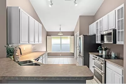 2522 Clareside Drive, Valrico, FL 33596 - Photo 5