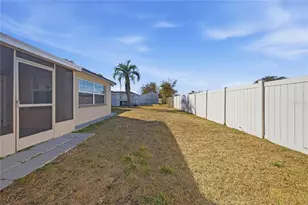 2605 Limewood Dr, Holiday, FL 34690 - Photo 15