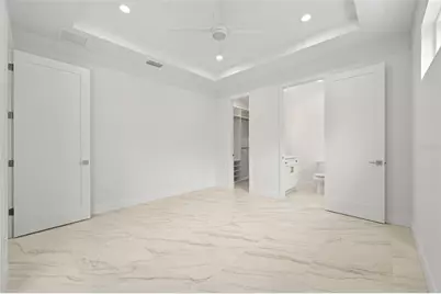 3228 W Oakellar Avenue, Tampa, FL 33611 - Photo 47