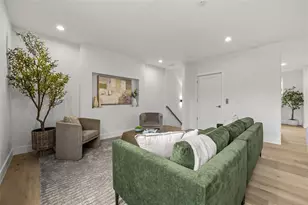 3228 W Oakellar Ave, Tampa, FL 33611 - Photo 9