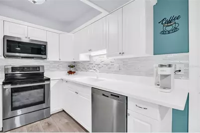 1115 Queen Anne Drive #C, Palm Harbor, FL 34684 - Photo 13