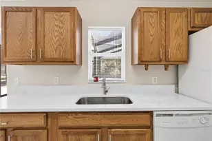4320 Bayridge Ct, Spring Hill, FL 34606 - Photo 9