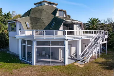 1074 Point Seaside, Crystal Beach, FL 34681 - Photo 9