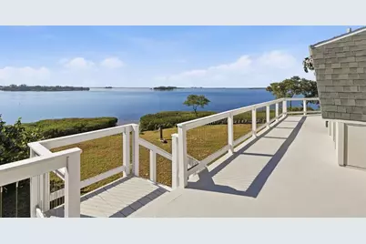 1074 Point Seaside, Crystal Beach, FL 34681 - Photo 43