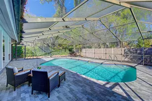 4202 Deepwater Ln, Tampa, FL 33615 - Photo 17