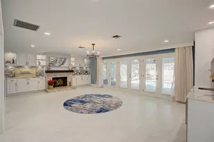 4202 Deepwater Ln, Tampa, FL 33615 - Photo 21