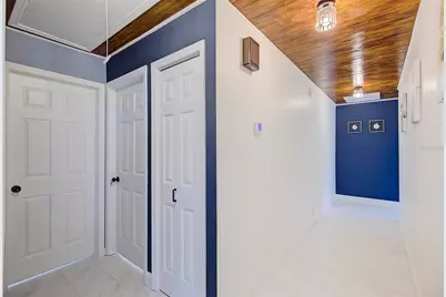 4202 Deepwater Lane, Tampa, FL 33615 - Photo 51