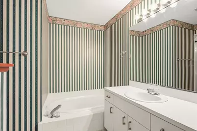 2128 Clover Hill Road, Palm Harbor, FL 34683 - Photo 21