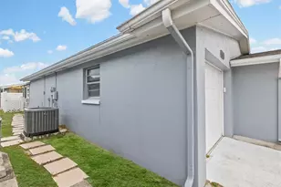 1010 Osprey Ct, Dunedin, FL 34698 - Photo 29