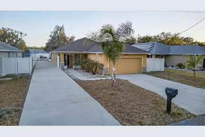 3507 Gloria Avenue, Plant City, FL 33563 - Photo 3