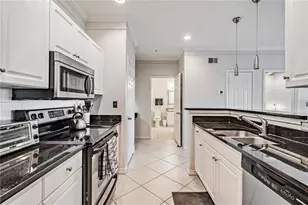 4307 Bayside Village Dr, Tampa, FL 33615 - Photo 9