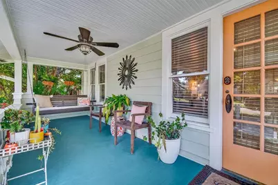 227 11th Avenue NE, Saint Petersburg, FL 33701 - Photo 3