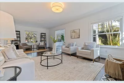 646 17th Ave NE, Saint Petersburg, FL 33704 - Photo 11