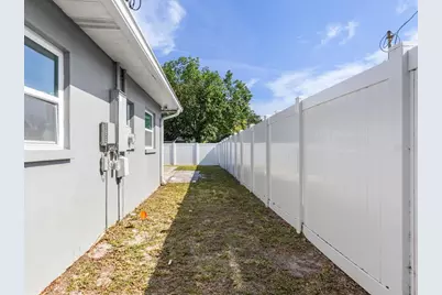 3423 W Aileen Street, Tampa, FL 33607 - Photo 11