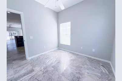 12837 Kings Crossing Drive, Gibsonton, FL 33534 - Photo 9