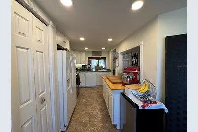 324 Windrush Boulevard #8, Indian Rocks Beach, FL 33785 - Photo 5