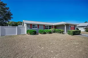 4415 Royal Oak Ln, New Port Richey, FL 34653 - Photo 7