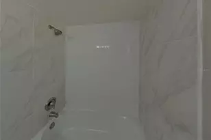 [Address not provided], Sarasota, FL 34243 - Photo 15