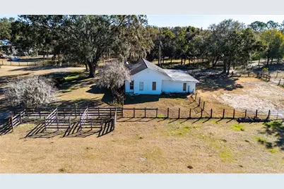 27430 Miller Road, Dade City, FL 33525 - Photo 11