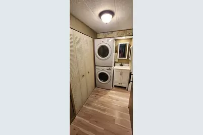 775 Royal Palm Circle, Largo, FL 33778 - Photo 11