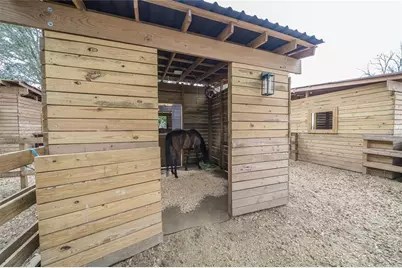 8540 Boyt Road, Zephyrhills, FL 33540 - Photo 71