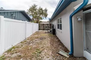 2342 Willow Tree Trail, Clearwater, FL 33763 - Photo 45