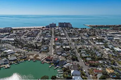 429 70th Avenue, Saint Pete Beach, FL 33706 - Photo 5