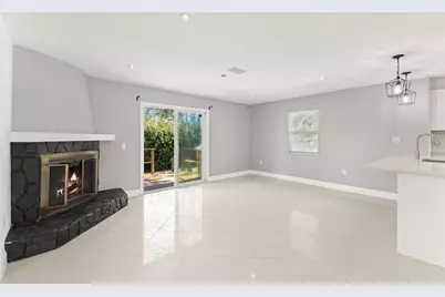 4426 Helena Street NE, Saint Petersburg, FL 33703 - Photo 9