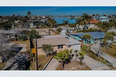 713 Pruitt Drive, Madeira Beach, FL 33708 - Photo 43