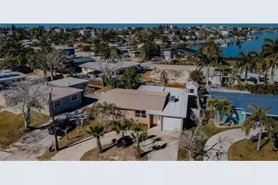 713 Pruitt Drive, Madeira Beach, FL 33708 - Photo 45