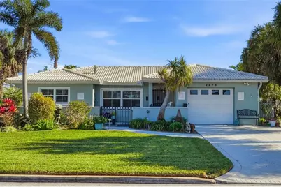 2273 W Vina Del Mar Boulevard, Saint Pete Beach, FL 33706 - Photo 1