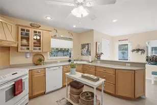 2273 W Vina Del Mar Blvd, Saint Pete Beach, FL 33706 - Photo 13