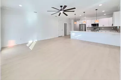 3304 E North Bay Street, Tampa, FL 33610 - Photo 7