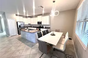 4617 Pensford Ct, Wesley Chapel, FL 33543 - Photo 13