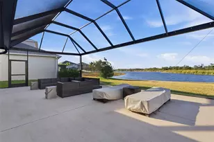 10222 Count Fleet Dr, Ruskin, FL 33573 - Photo 25
