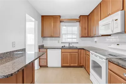 3414 W Carrington Street, Tampa, FL 33611 - Photo 11