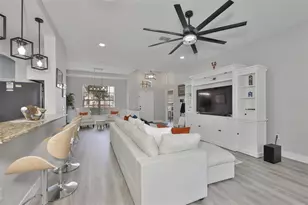 2806 Brooke Pines Ct, Plant City, FL 33566 - Photo 11