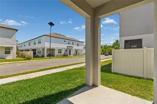 10811 Fowlers Blf Ct, Tampa, FL 33647 - Photo 43